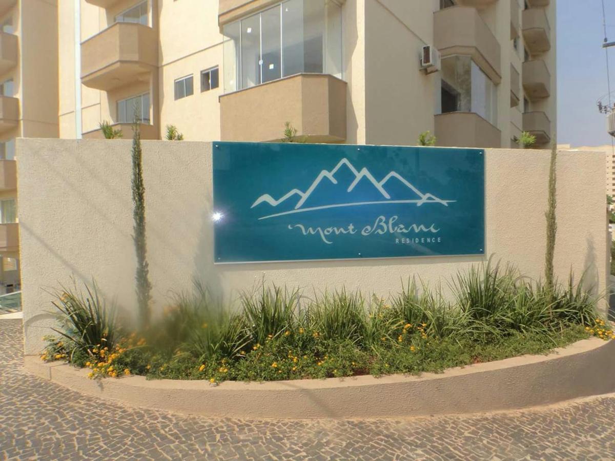 Flat 208 Mont Blanc Lägenhet Caldas Novas Exteriör bild